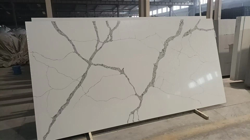Calacatta Vein White